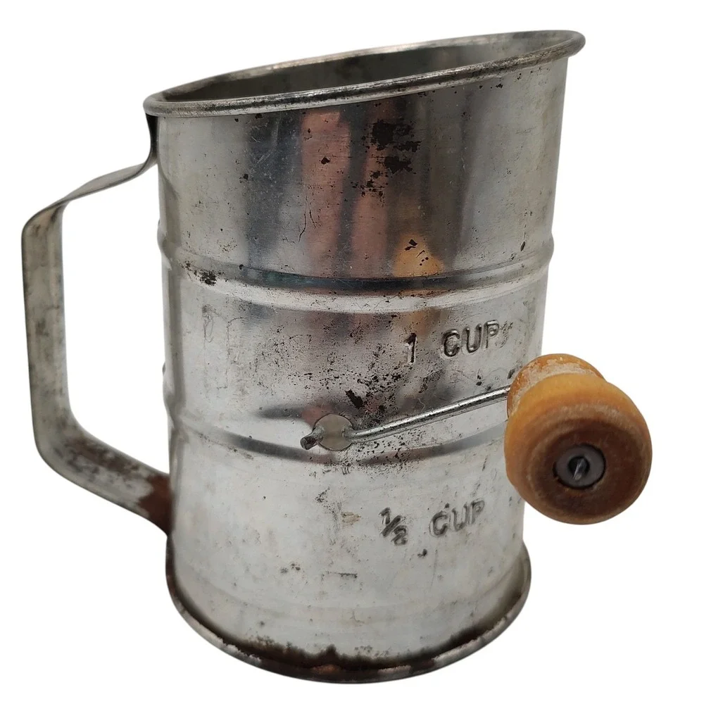 Vintage‎ Metal One Cup Flour Sifter Wood Knob Country Kitchen Farm Living SEE